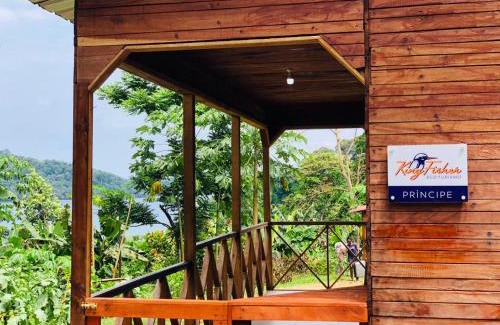 Santo Antonio Casa | Kingfisher- Principe