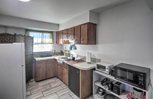 Kingman Apartamento | Kingman Apartment < 2 Miles to Route 66 Sign!