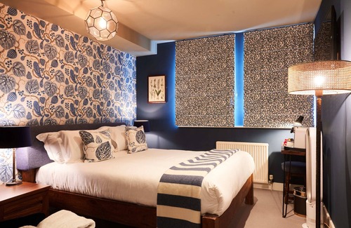 Woodstock Hotel | Kings Arms Hotel