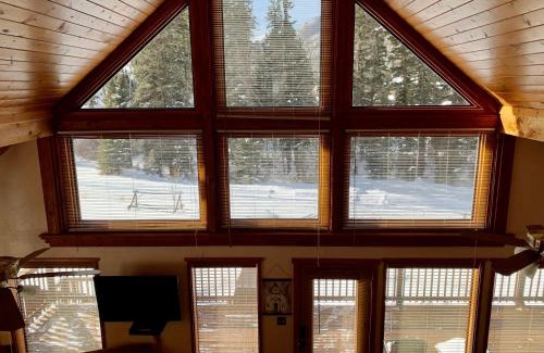 Red River Casa | Kings Mountain Kabin With High Speed Wifi