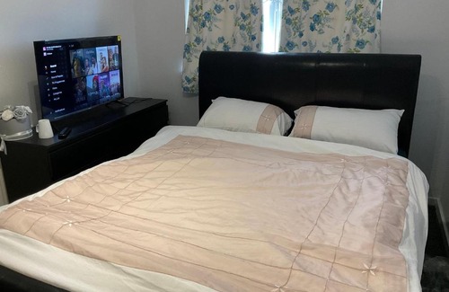 Abbey Wood Casa | Kings Room Abbey Wood