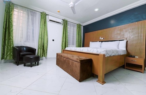 Kumasi Hotel | Kings Villagio Hotel