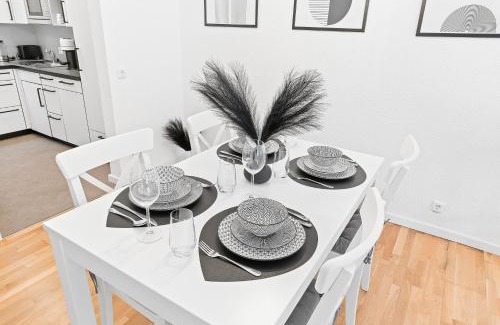 Pforzheim Apartamento | Kingsize Bett, Terrasse, Netflix, zwei Zimmer