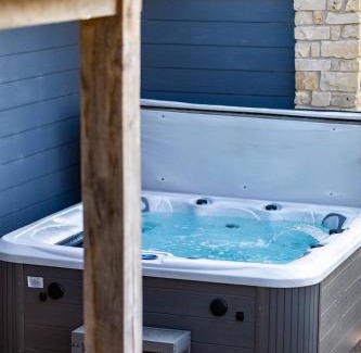 Compton Martin Casa | Kingsley Paddocks