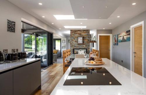 Compton Martin Casa | Kingsley Paddocks