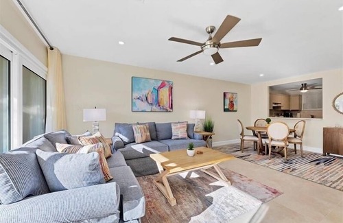 Saint Armands Key Condominio | Kingston Arms in Sarasota