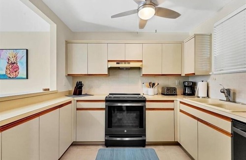 Saint Armands Key Condominio | Kingston Arms in Sarasota