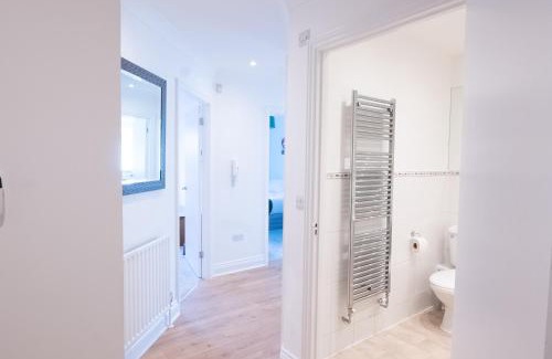 Norbiton Apartamento | Kingston Centre Location 2-Bed Flat Sleeps 5