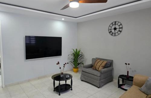 Mona Apartamento | Kingston Horizon Retreat
