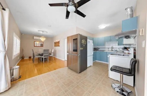 Loyalist Cabaña | Kingston Lakehouse