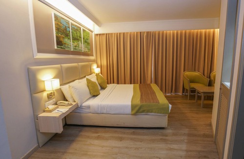 Kuching Hotel | Kingwood Hotel