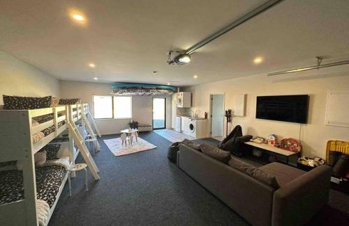 Kinloch Casa | Kinloch Bach with heaps of room!
