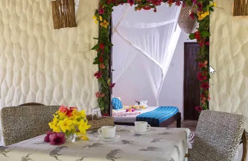 Galu Cabina | Kinondo Poa Resort
