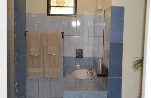 Galu Cabina | Kinondo Poa Resort