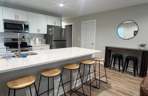 Saint Marys Allen County Casa | Kinsmoor Flats-Minutes from Downtown