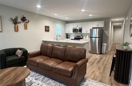 Saint Marys Allen County Casa | Kinsmoor Flats-Minutes from Downtown