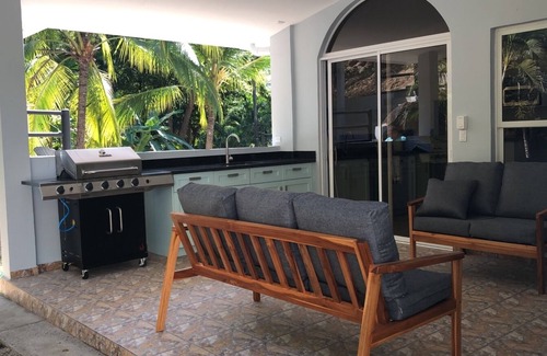 Tamanique Villa | Kira's Paradise - 4-bdr Villa Infinity Pool w/ Private Beach - 5 mins to Tunco