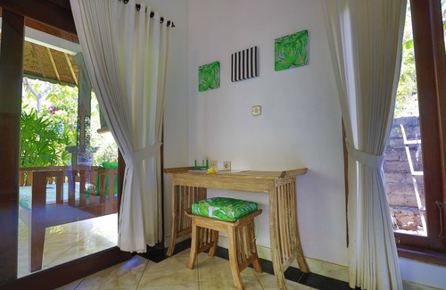 Purwakerti Casa | Kirana Homestay - Leaf Bungalow