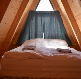 Mestia Chalet De Esquí | Kirari Mount Camp