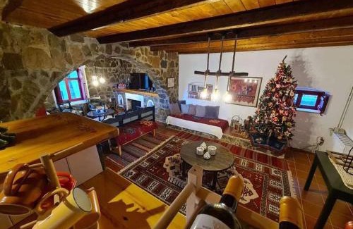 Karpenisi Casa | Kirkel - Stone villa in an Alpine environment