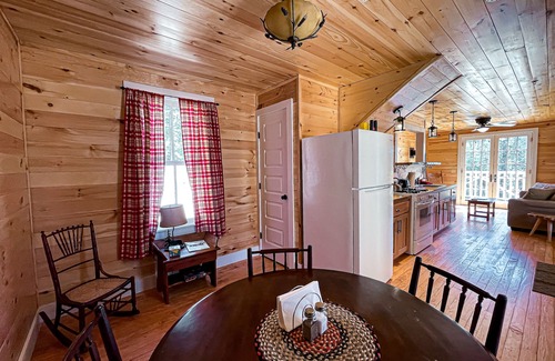 Meacham Cabina | Cabaña de madera-Baño en la habitacion-Estándar-Kirkwood