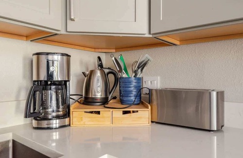 Kirkwood Condominio | Kirkwood Studio – Full Kitchen & Meadow Balcony