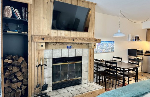 Palisades Apartamento | KirkwoodSki InStudio@TheMeadows HotTub
