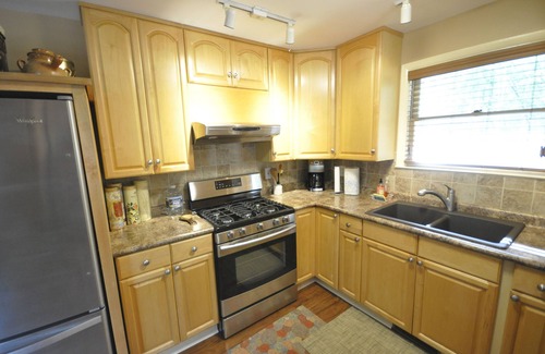 Hayesville Cabina | Kirsten's Lakeside Paradise en Lake Chatuge. ¡Disfruta de Lake Life! Pozo de fuego, muelle