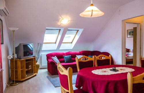 Hajduszoboszlo Apartamento | Kis-Gast Panoráma Apartman