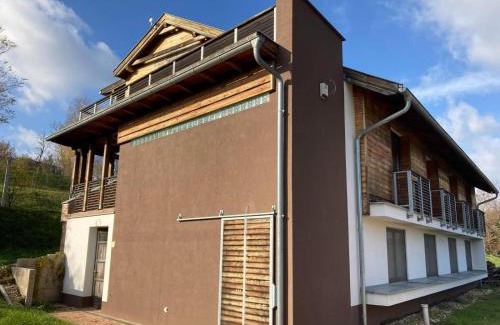Dobronhegy Casa | Kisfaludy Kásté