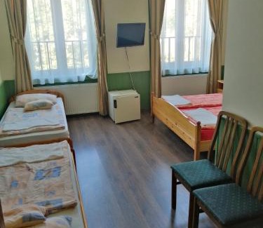 Sumeg Cama Y Desayuno | Kisfaludy Vendégház -Sümeg-