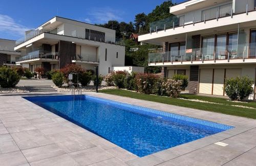 Balatonalmadi Apartamento | Kisterasz Apartman