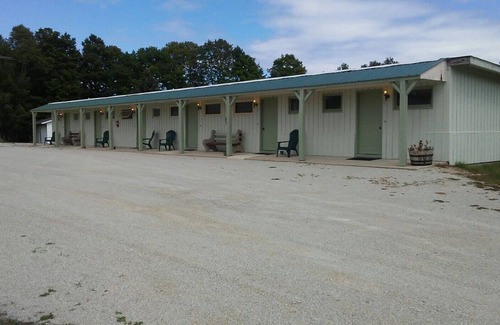 Little Sturgeon Casa | Kitchenette offering 2 Queen Beds at a mom and pop motel 1/2 mile to the bay ...
