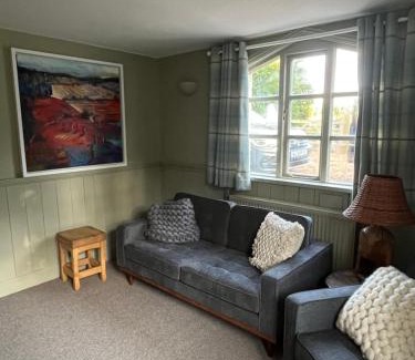 Harrington Casa | Kites Hall Cottage