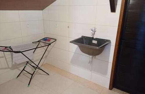 Santa Maria Madalena Apartamento | Kitnet aconchegante pertinho do centro