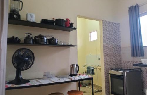Jardim Acapulco Casa | Kitnet Marília