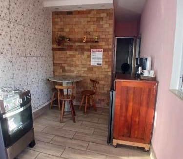 Pontal Casa | kitnet pé na areia reservado por sayonara