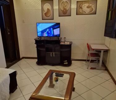 Santana Apartamento | Kitnet Perto de Tudo-Varanda-Garagem