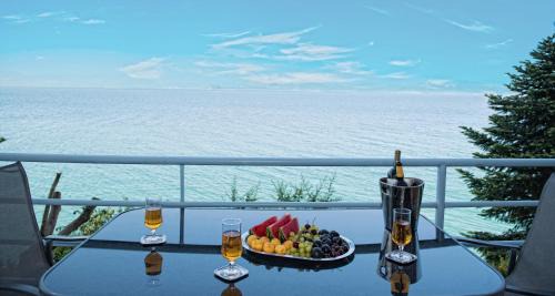 Kiveri Casa | Kiveri Luxurious Seaside Apartment