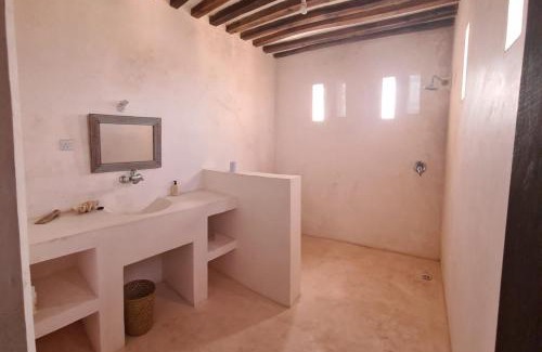 Lamu Cama Y Desayuno | Kivundoni House