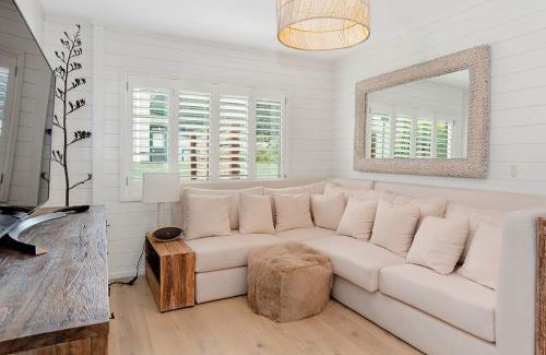 Matarangi Casa | Kiwi Kuta with direct beach access -Matarangi Home
