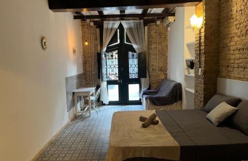 El Cabanyal Casa | Kiwi Rooms Auto Check-In