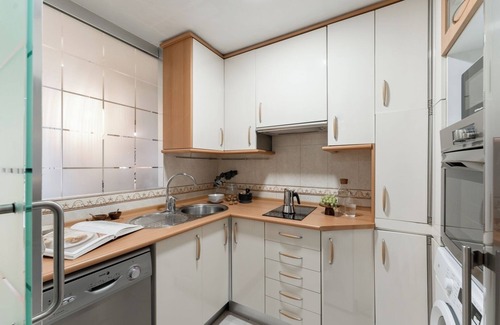 Nueva España Apartamento | Kizil - 1 bedroom and balcony in Nueva España