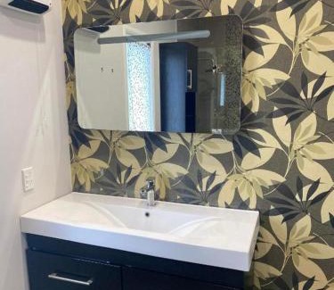 Hamilton North Casa | KK Boarding Holiday house