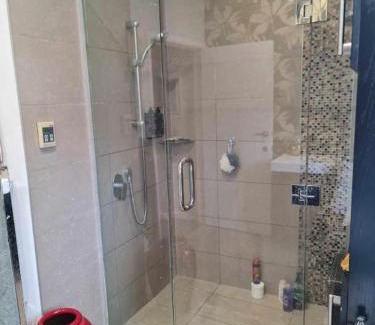 Hamilton North Casa | KK Boarding Holiday house