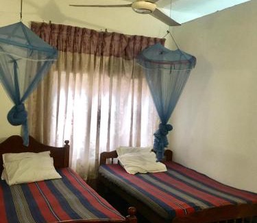 Kataragama Hotel | kk house