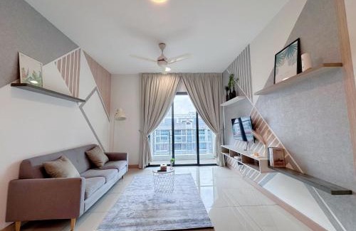 Maluri Apartamento | KL V Residence I with Balcony I 吉隆坡双威伟乐城民宿-附有阳台 I Walking distance to MRT & Mall & Nanjing Street I 马中英服务 I Malay English Chinese