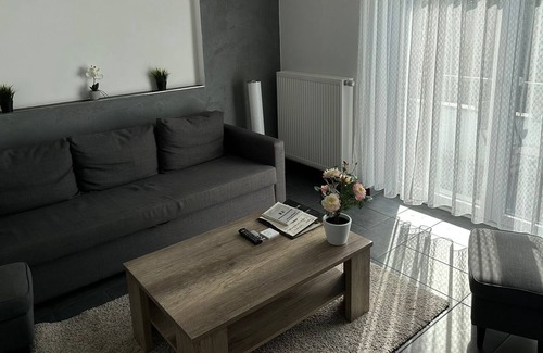 Kaiserslautern Apartamento | KL4: Beautifully renovated TLA/TLF in Kaiserslautern City