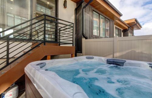 Hideout Casa | Klaim Retreats 807