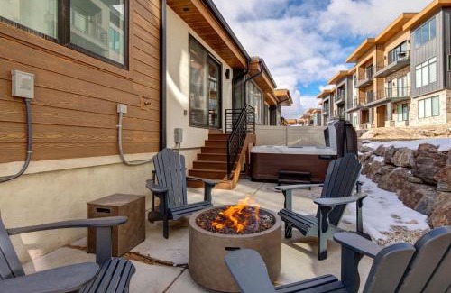 Hideout Casa | Klaim Retreats 807